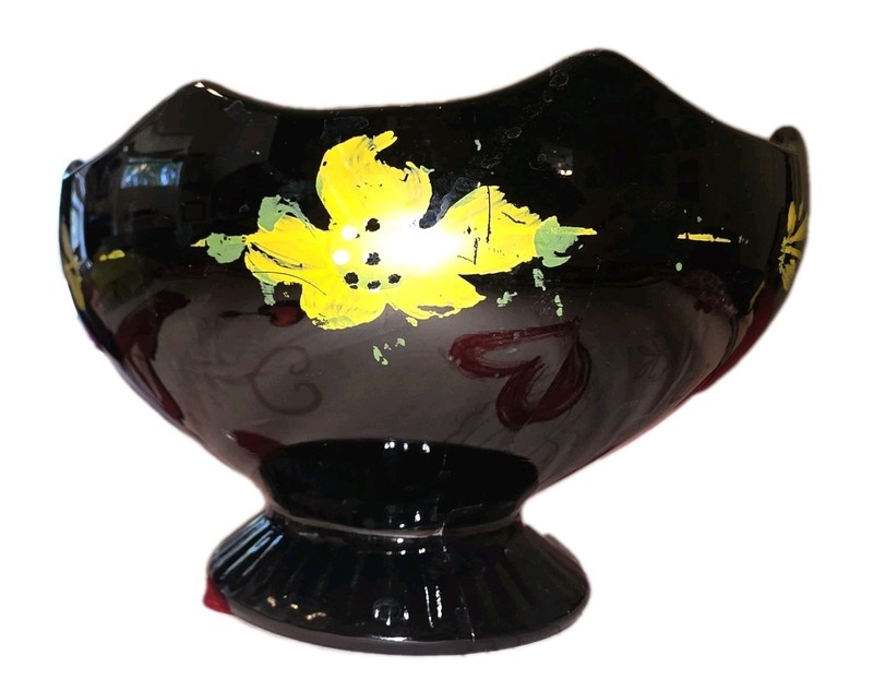 Vintage L.E. Smith Black Amethyst  6.50" Pedestal Candy Dish With Scalloped Edge