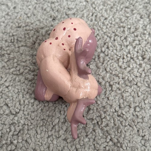 Vintage Kimple Christmas Small Quilted Ceramic Reindeer Mold-Handpainted - Picture 6 of 6