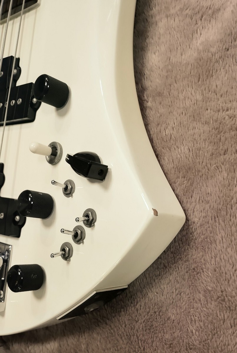 FERNANDES] Used 80s MB-85 MIJ MockingBird Bass White PP With