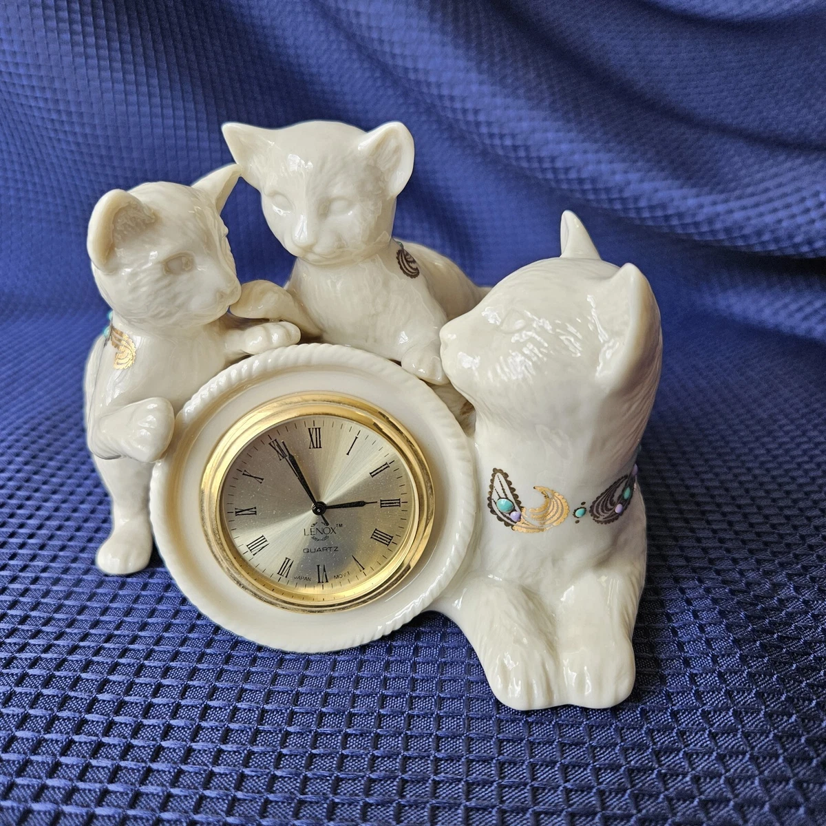 Small Lenox Clocks Change Batteries