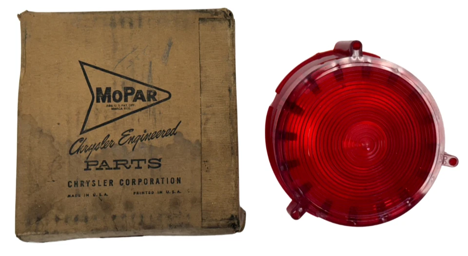 Dodge Dart Pioneer Seneca Phoenix 1960 lente de luz trasera 2093023 nuevo en stock Foto 2 de 4