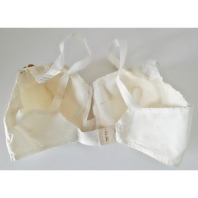VINTAGE *NEW* 1960's Stephanie Women's Cream Bullet Bra w/Center Flower Sz 32B