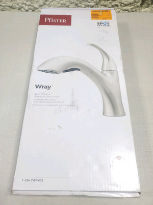 Pfister Wray Single-Handle Pull-Out Sprayer Kitchen Faucet Stainless Steel