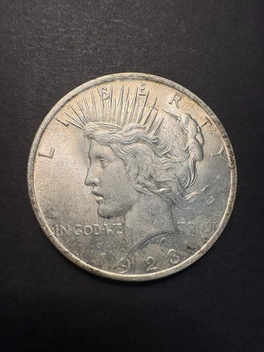 1923 Peace Silver Dollar! uncirculated 90% Silver!! Beautiful And Lustrous.