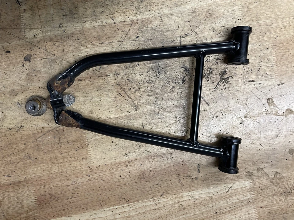 Polaris Dragon IQ 800 600 700 Switchback RMK Assault 07-15 OEM braço superior direito A - Imagem 3 de 3