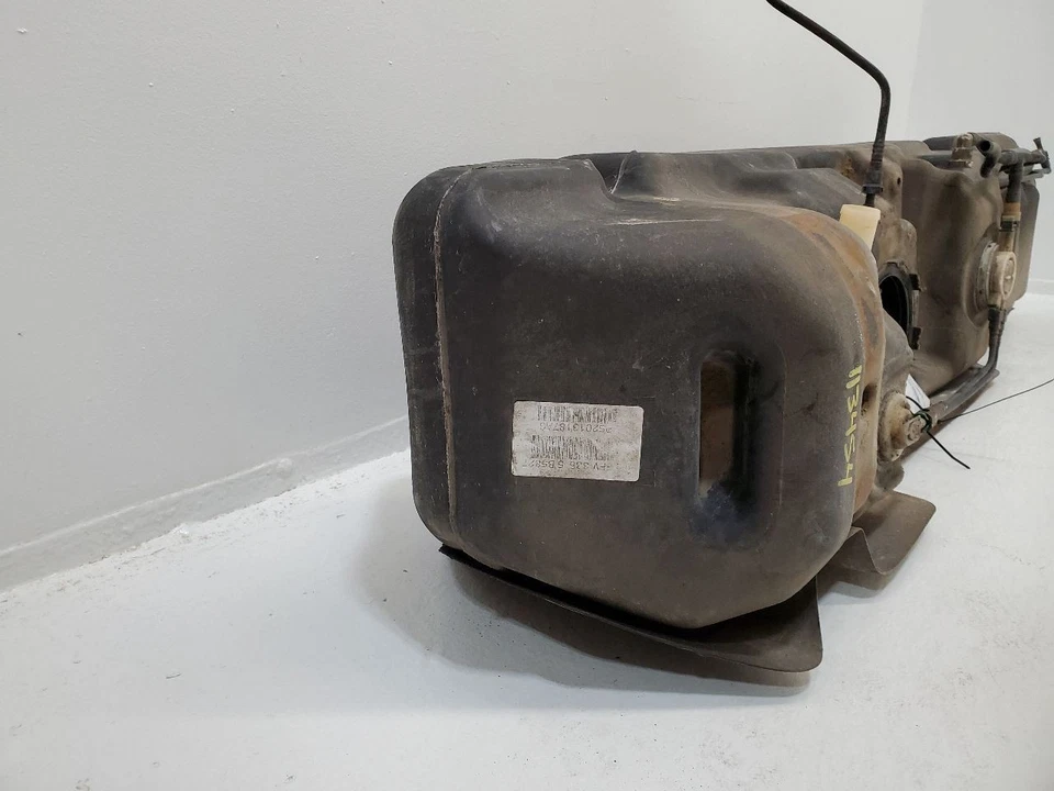 2005-2011 DODGE DAKOTA Fuel Tank 22 Gallon 52013188AC 05-11 - Изображение 3 из 4