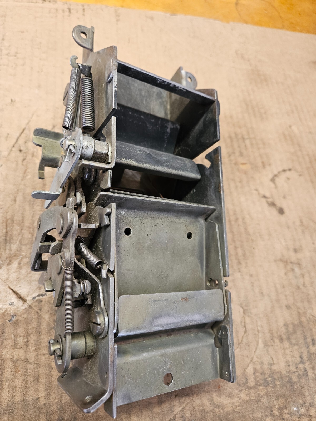 MILLS ANTIQUE SLOT MACHINE CIRCA 1930'S ORIGINAL DOUBLE JACKPOT