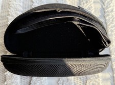 Tifosi Optics Eye Sunglass Hard Case Clam Shell new Microfiber Soft Sleeve