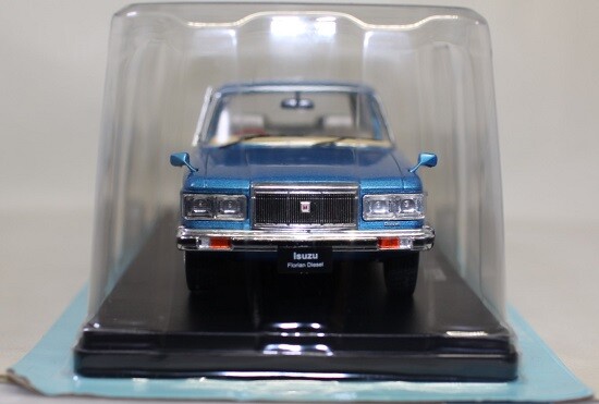 【新品未開封】Isuzu Florian Diesel [1980] 1/24 Isuzu Florian Diesel 1980 2 Open Door 1:24 Scale DieCast