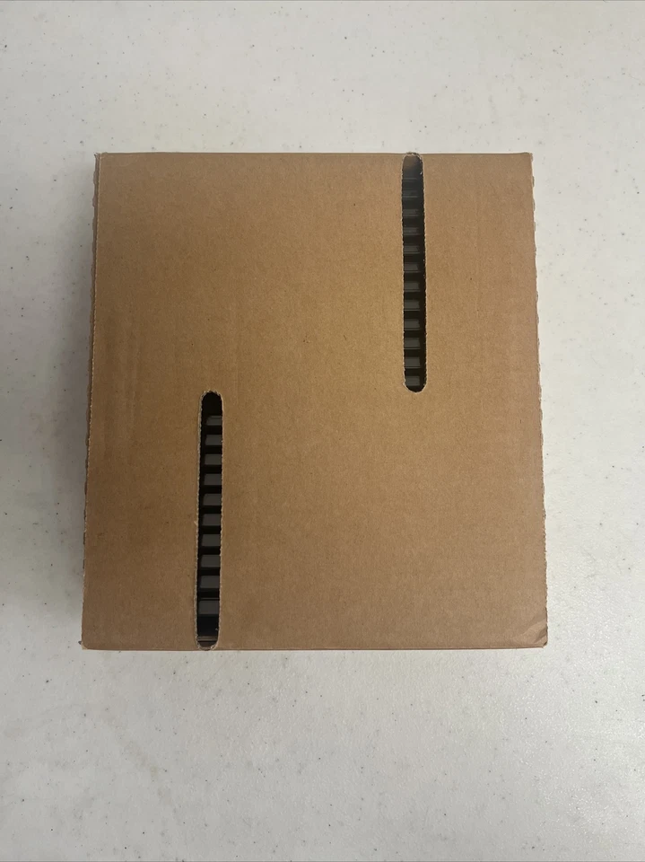 Kingston ValueRAM 4GB DDR4 SDRAM Memory Module (KVR26N19S6/4) UNOPENED BOX OF 25 - Image 2 of 4