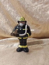 Vintage 2002 Y2K OddzON Fireman Action Figure Fire Fighter Moves, Tested Works