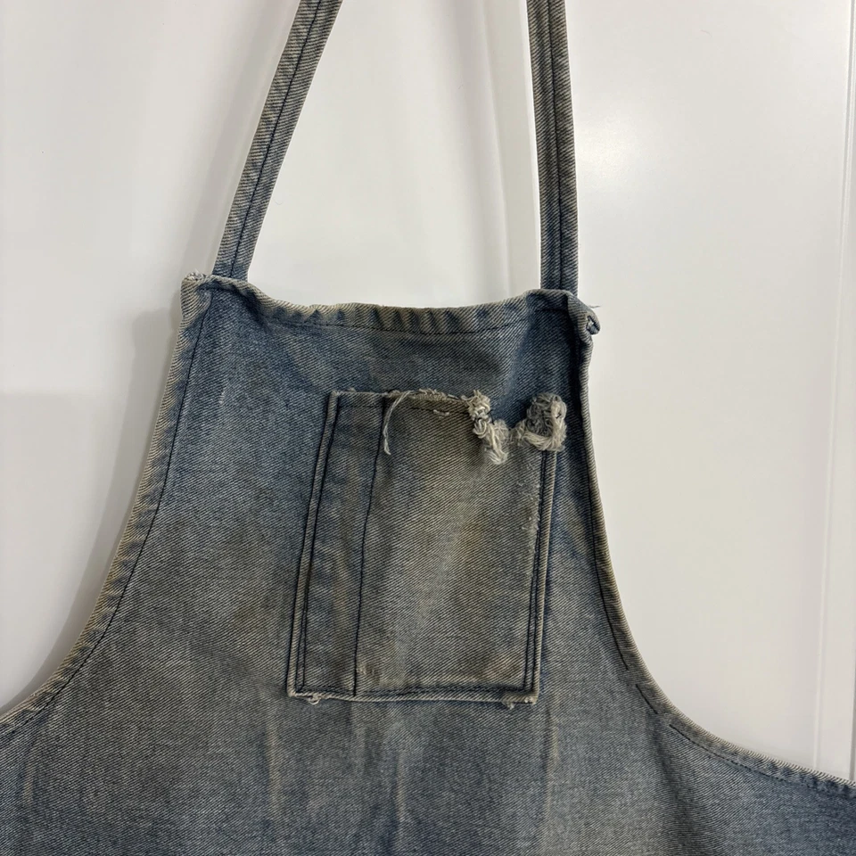 Vintage Denim Machinist Shop Apron Pre-owned. Good Condition - Image 2 of 4