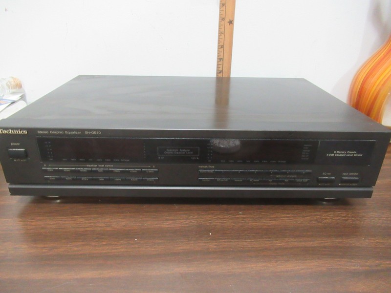 Technics Stereo Graphic Equalizer SH-GE70 NOT TESTED