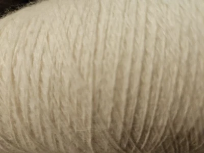 Angora Merino Garn Weiß – 50 g / 350 m – Feines Strickgarn für Hand-u.Maschinen  - Bild 1 von 4