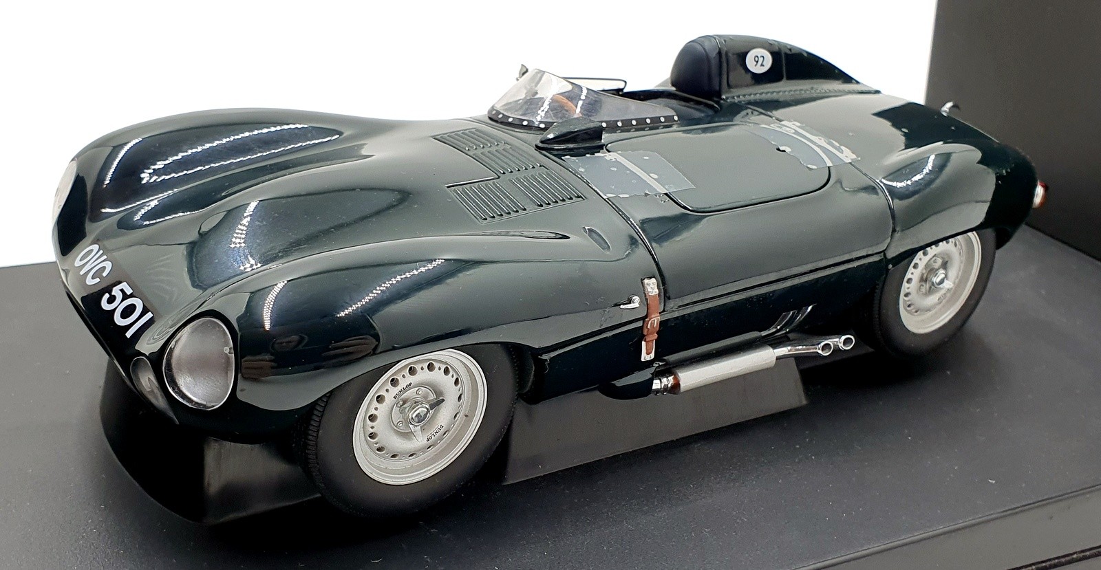 AUTOart Jaguar D-Type Short Nose Green 73561