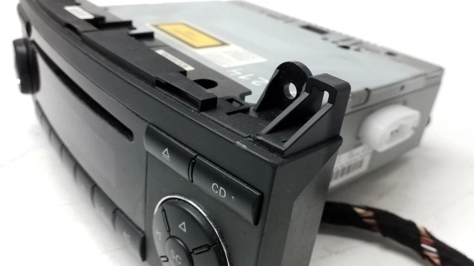 MERCEDES A CLASS (W169) 2004-2007 Radio Autoradio A1698200286 - Bild 4 von 4