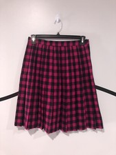 M 8 Vintage 90s Plaid Pleated Black Pink Red School Skirt
