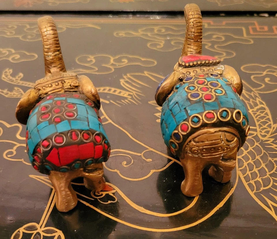 古董黄铜大象雕像一对雕像宝石绿松石珊瑚 19 世纪 HTF — 第 2/4 张图片