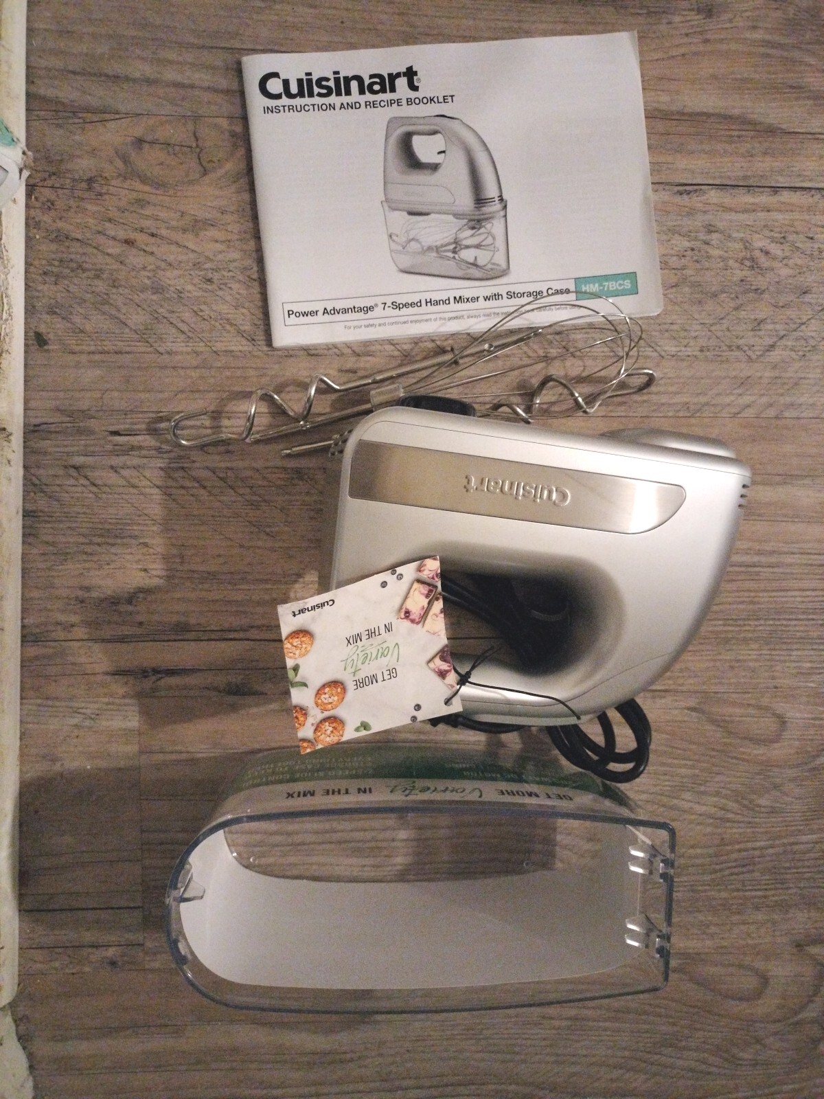 Cuisinart Power Advantage 7-Speed Hand Mixer Silver + Storage Case OPEN BOX