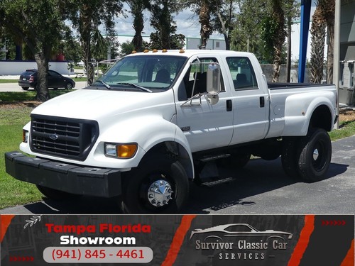 2000 Ford F650 Super Duty Crew Cab Dually