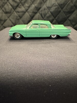 Dinky Toys Near Mint Condition #148 Ford Fairlane in Mint Green | eBay
