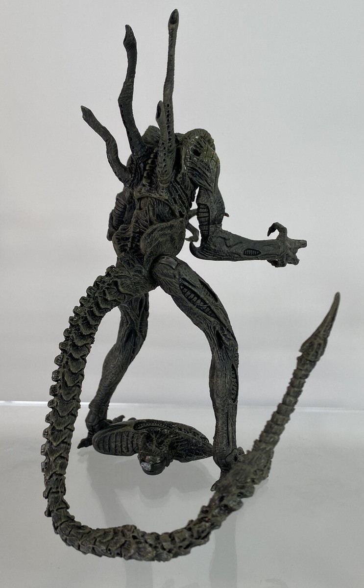 AVP GRID ALIEN 12インチアクションフィギュア s-l1200.jpg