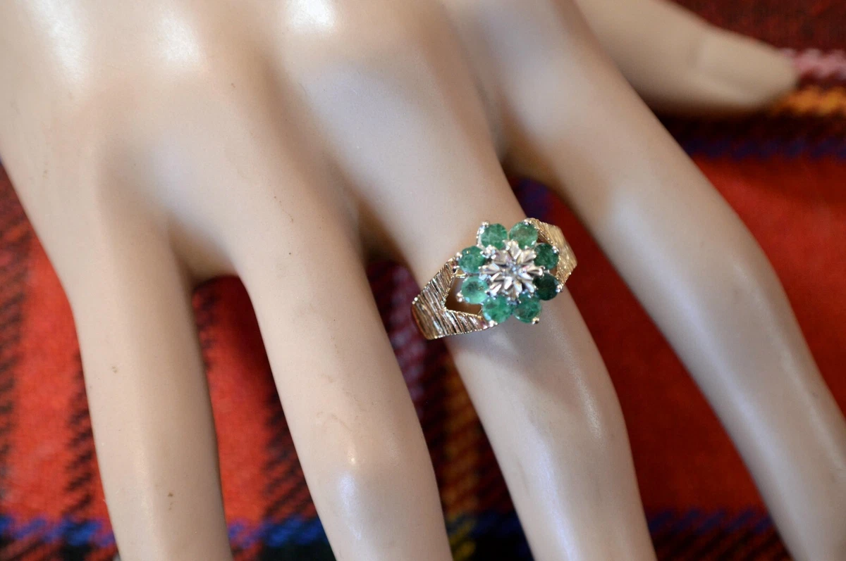 9 ct gold second hand diamond emerald cluster ring