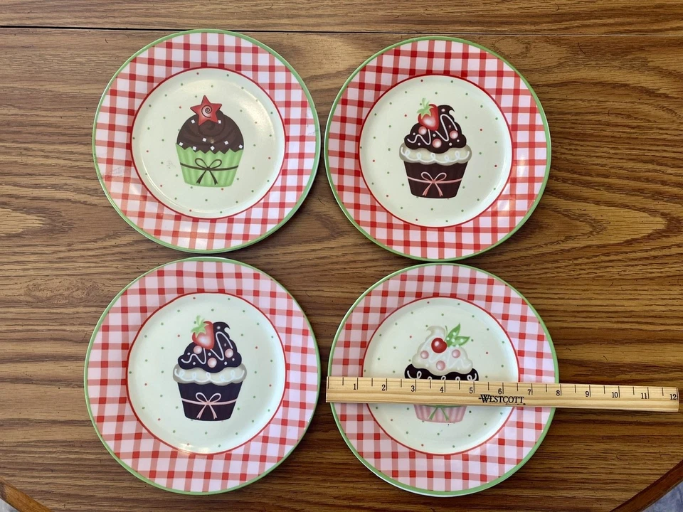 Juego de 4 platos de almuerzo Trisa cumpleaños cupcakes fiesta 8 pulgadas postre rosa verde Foto 2 de 4