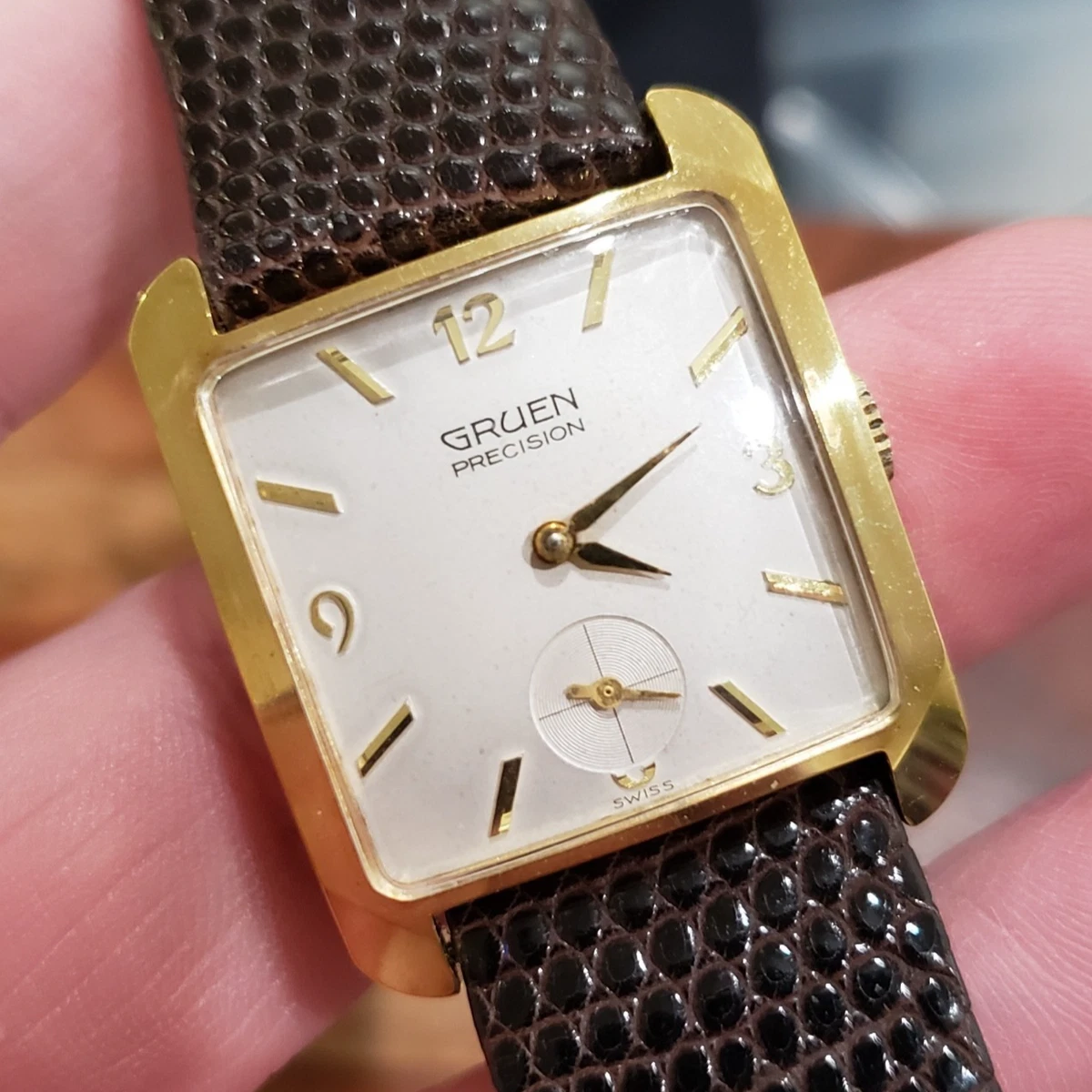 Gruen Gold Plated Case Not Water Resistant Wristwatches for  display picture 2