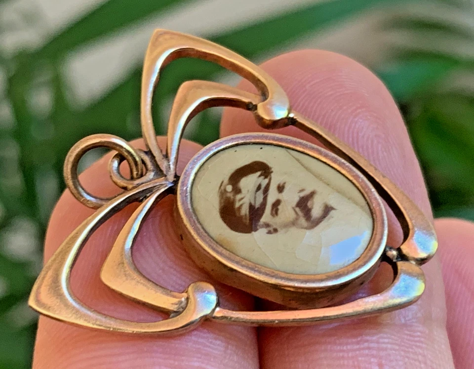 Victorian Gold Filled Mourning Photo Pendant Fob For Pocket Watch Chain c.1910s - Image 2 of 4