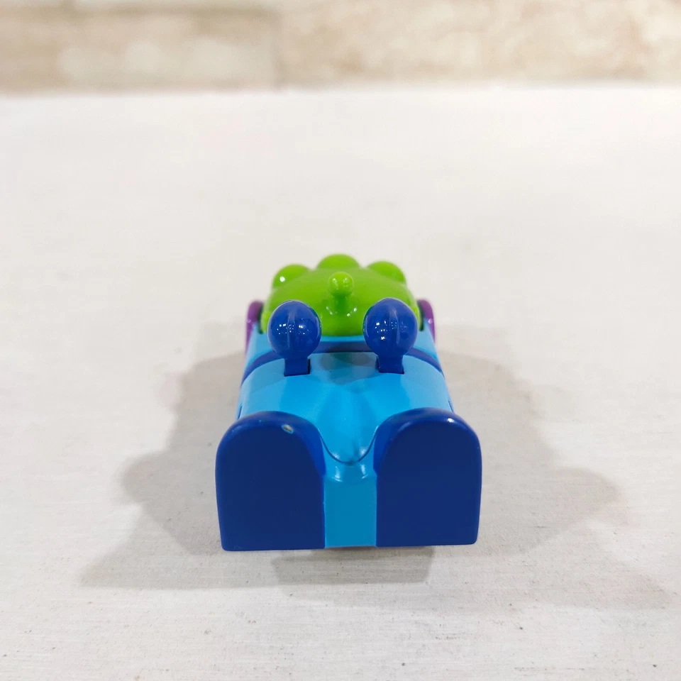 Veículos automotivos Tokyo Disney Resort Pixar Tomica Tomy Alien Greenman Toy Story - Imagem 4 de 4