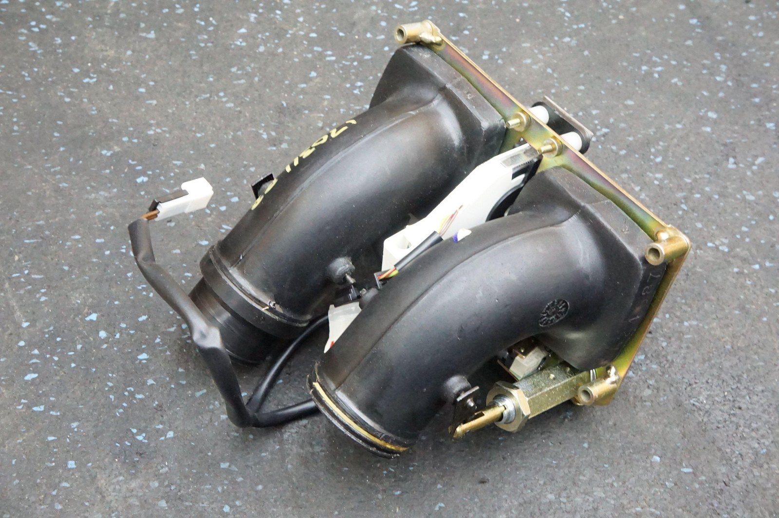Console Rear Air Vent Outlet PA23843PB PA24684PA OEM Bentley Arnage R T RL GL 04