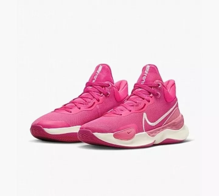 Womens White Basketball Shoes. Nike.com