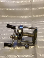 Vintage Pfluger Rocket Fishing Reel NO1355 Made In USA Good Collectors Showpiece