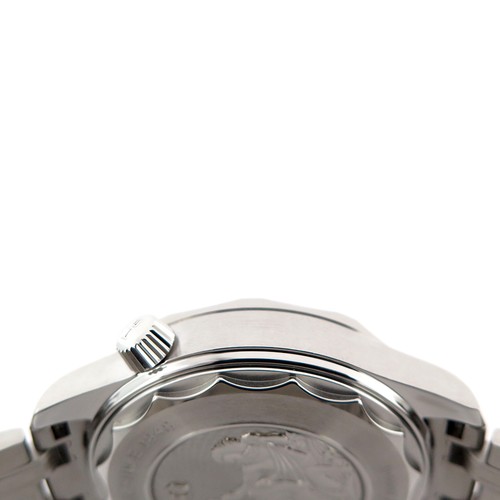 Omega Seamaster Diver 300m "Summer Blue" - Foto 7 di 10