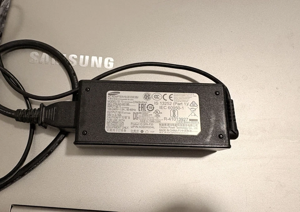 Samsung Notbook 7 Spin NP740U5L-Y02US LCD Touchscreen 15.6 Inch Laptop - Image 4 of 4