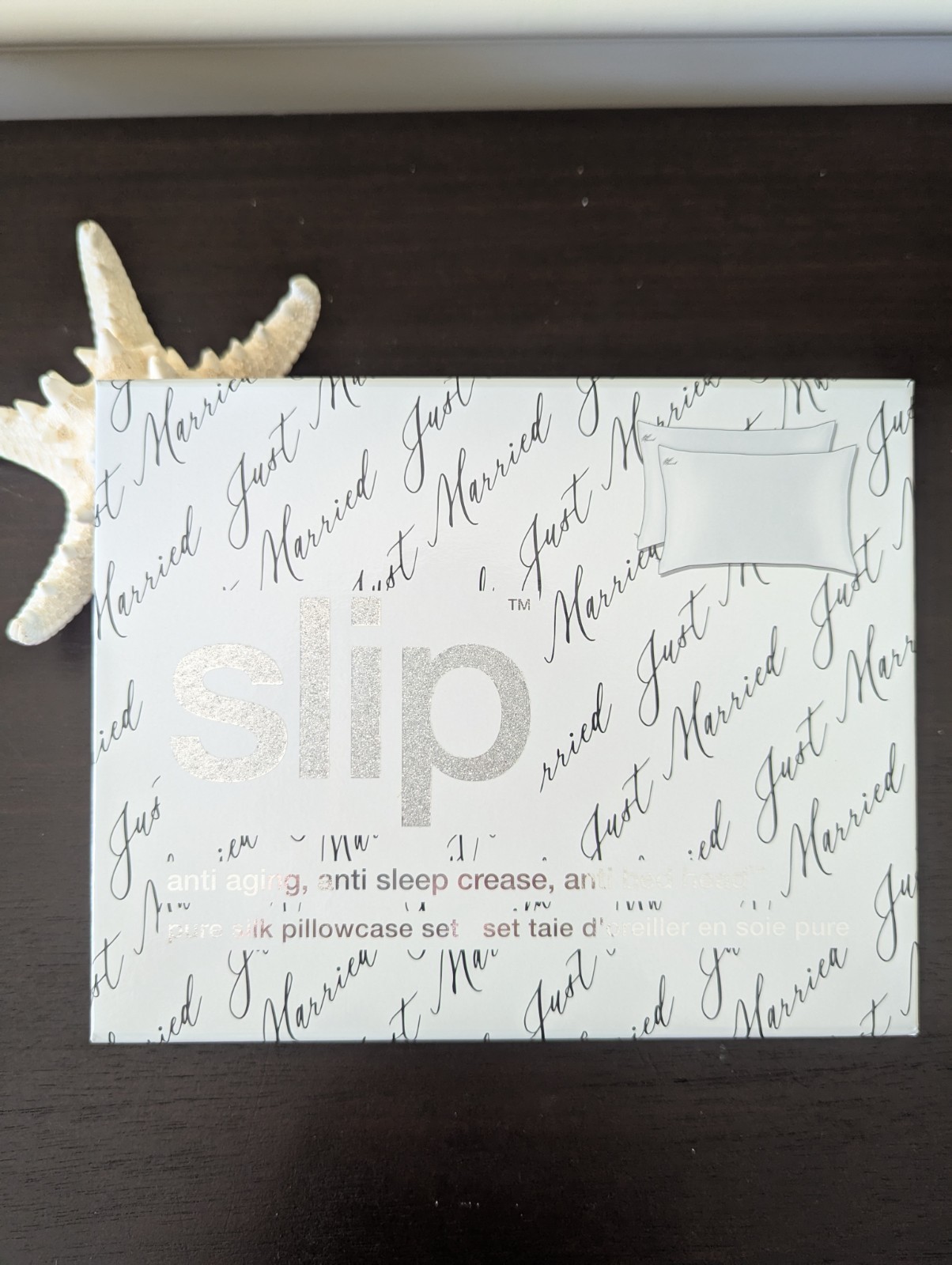 SLIP 100% Silk Queen Pillowcase Set JUST MARRIED White w/ Black Piping NIB