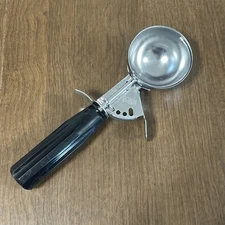 Vintage Ekco Miracle Stainless Steel Ice Cream Scoop Black Handle #16