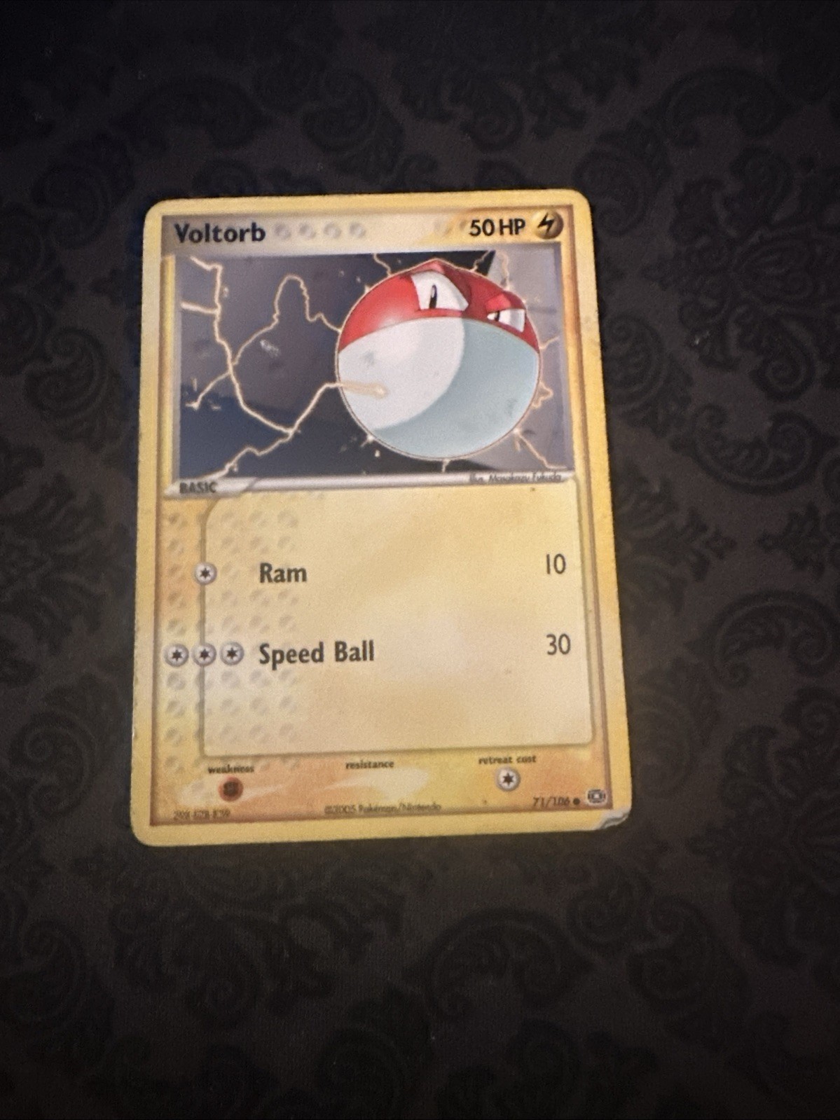 2005 Pokémon EX Emerald Voltorb 71 /106