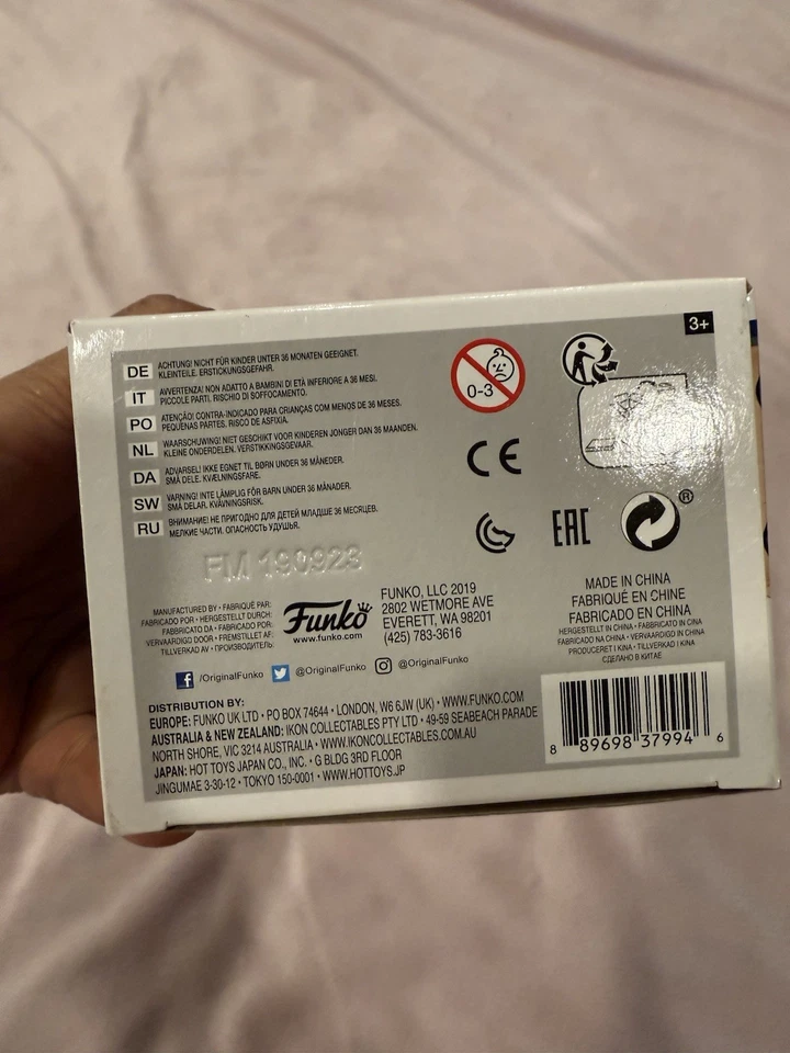 Figura de vinilo MLB Chicago Cubs Anthony Rizzo #06 con béisbol (retirado/bóveda) Foto 3 de 4