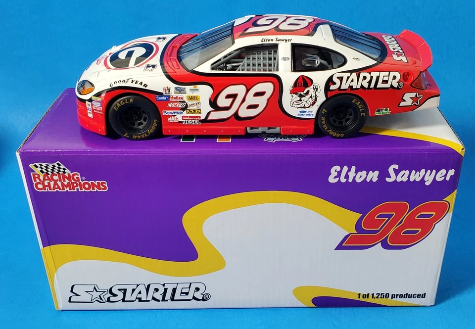 GEORGIA BULLDOGS 1/24 #98 NASCAR RÉPLICA DIECAST CORRIÓ EN ATLANTA 2001 Foto 4 de 4