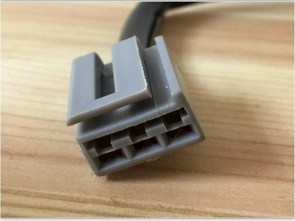 Third 3rd Brake Light Stop Lamp for 1997 2003 Ford F-150 97-98 F250 04 Heritage — 第 4/4 张图片