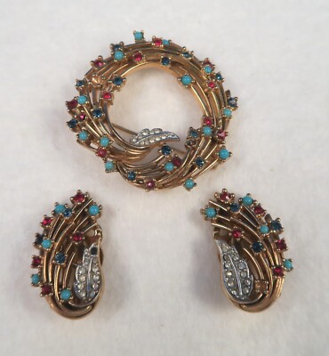 ''Ciner'' Ladies Brooch & clip Earring set w/ 3-color beads & crystals  - Estate