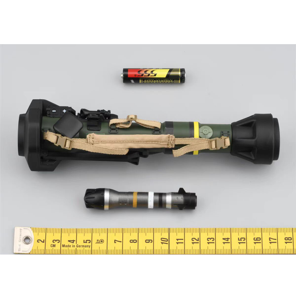 Minitimes toys M047 1/6 Scale PMC IN UKRAINE Launcher of Missile Model
