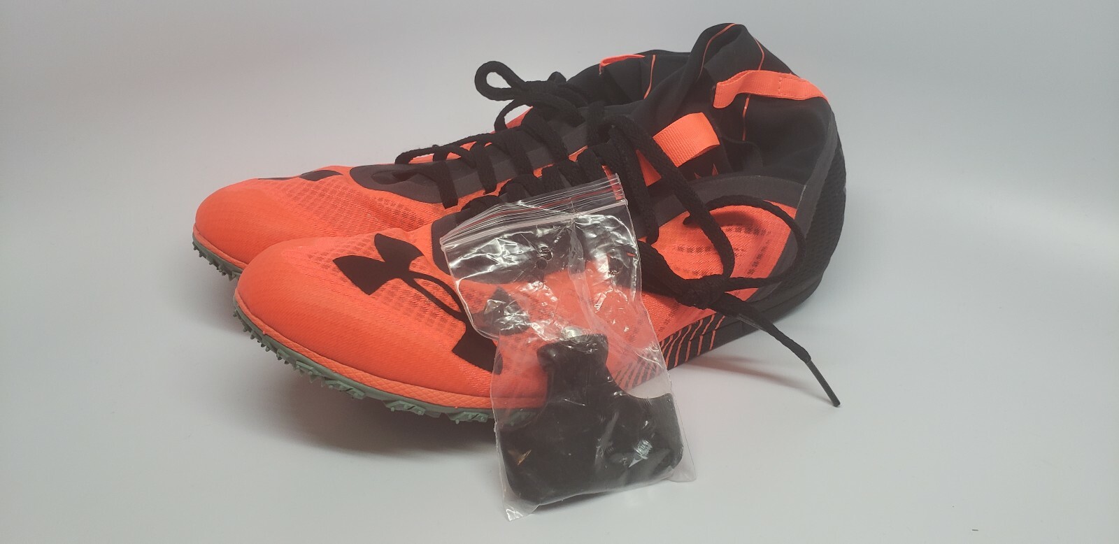 Under Armour Charged Bandit XC Mens Track Spikes Size 9 3020349100 eBay