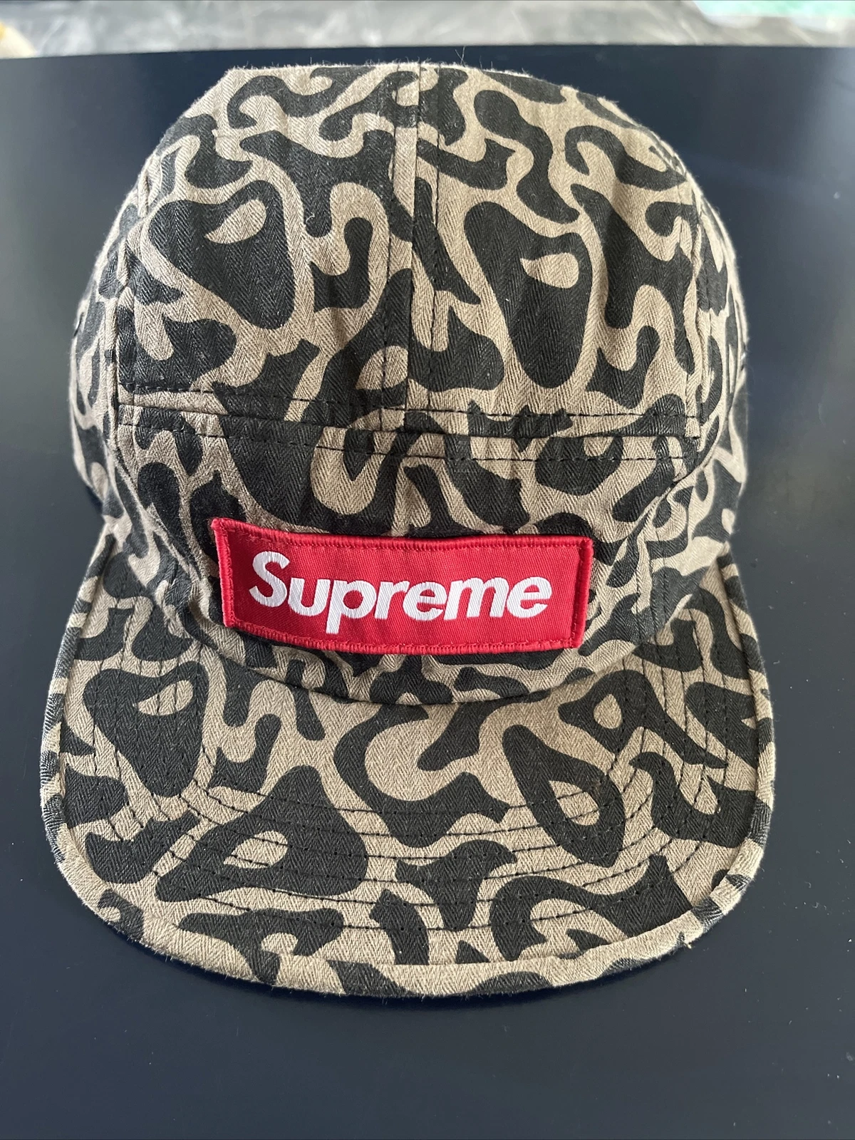 Casquette de camp camouflage Supreme 13 Aw/Pacific neuve avec étiquette authentique 5 panneaux