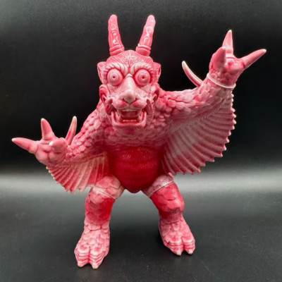 THREE TIDES TATTOO G-3 soft vinyl toy atmos Yellow Toe 22FA