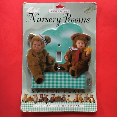 ANNE GEDDES SWITCH PLATE nursery decor--BABIES IN BEAR SUITS--gingham green--NEW