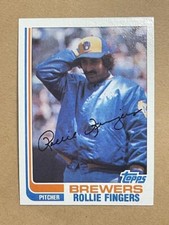 Rollie Fingers ~ 1982  Topps   #585 Milwaukee Brewers