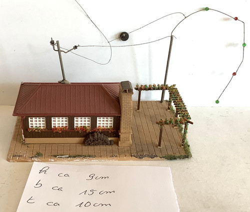 ✅Estación de barbacoa Vollmer 28651 H0/1:87 (FF454-5Fl-P4) | Zustand: Gebraucht